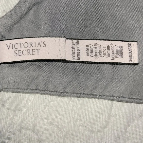 (5) 36DD VICTORIA'S SECRET Bra Lot - Red, Black, Gray, White - Body by Victoria